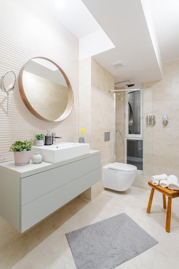 Il Lago - Sunrise - Cozy Luxurious Smart Home By The Lake Voluntari Exteriér fotografie